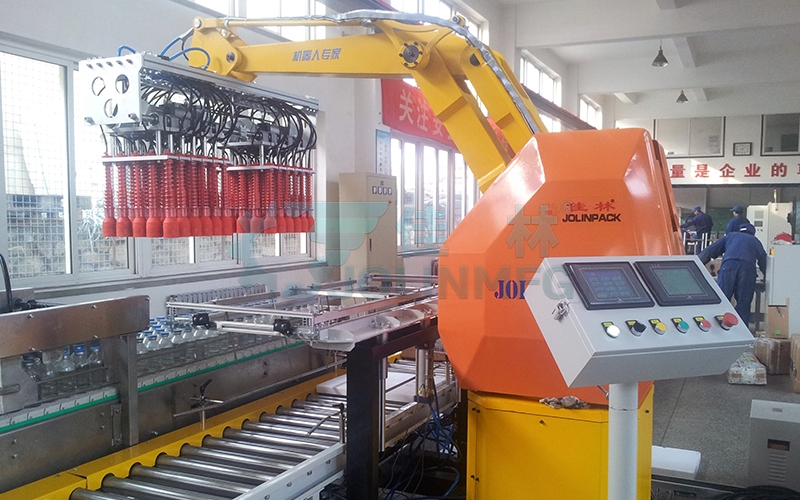 自動(dòng)裝箱機(jī)器人