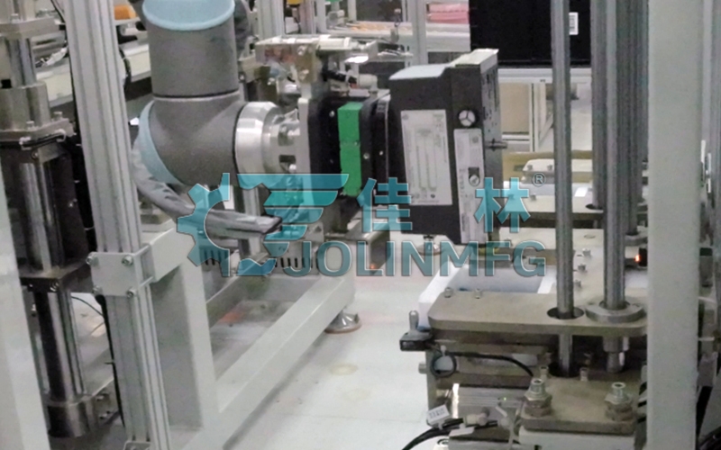 自動開裝封一體機